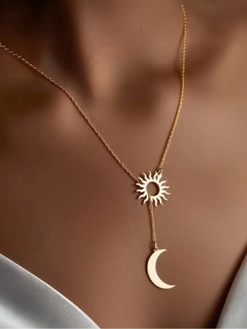 NEW! Elegant Gold Sun and Crescent Moon Lariat Necklace. Sun & Moon ☀️🌙 A6-211